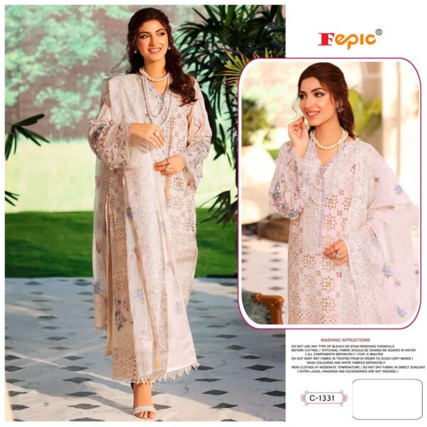 Pakistani suits online